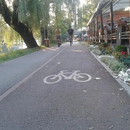 B - Bike Апартаменты