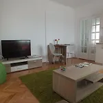 B - Bike Apartment
